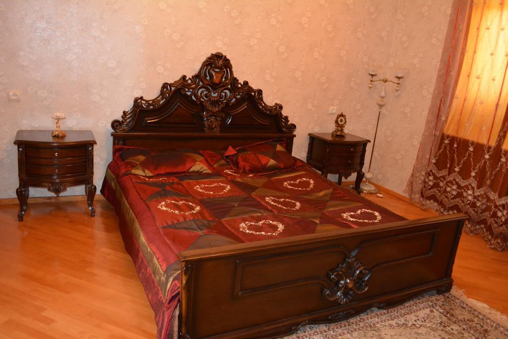 Guesthouse Giorgi Telavi Eksteriør billede